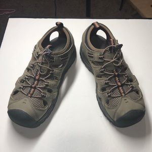 Eddie Bauer brown sandals size 8